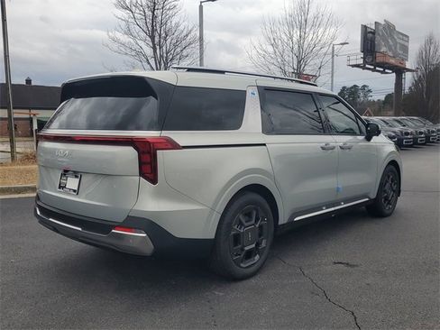New 2026 Kia Carnival SX image 4