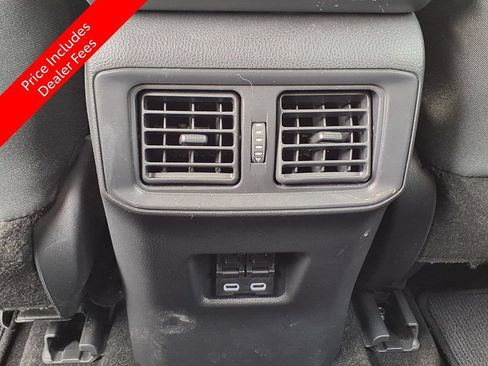 Used 2023 Toyota RAV4 SE w/ Convenience Package AWD/4WD image 15