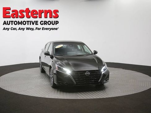 Used 2023 Nissan Altima 2.5 SV w/ SV Premium Package AWD/4WD image 52