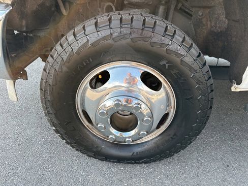 Used 2011 Ford F350 Lariat w/ Lariat Ultimate Pkg image 37