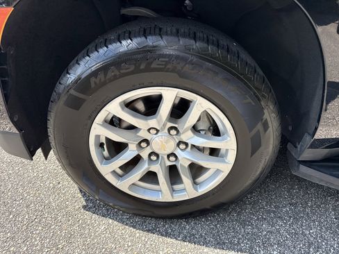 Used 2023 Chevrolet Tahoe LT image 10