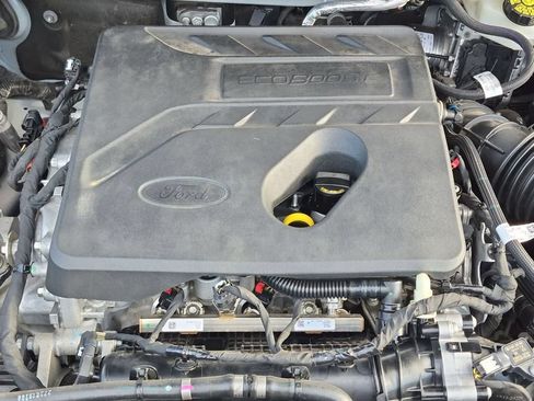 Used 2020 Ford Escape SE AWD/4WD image 34