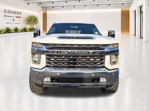 Used 2020 Chevrolet Silverado 2500 LTZ w/ LTZ Plus Package AWD/4WD image 3