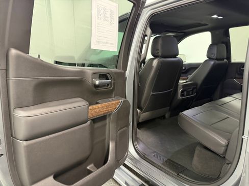 Used 2021 Chevrolet Silverado 1500 High Country image 26