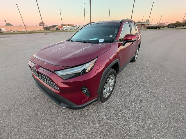 Used 2024 Toyota RAV4 Limited FWD image 13