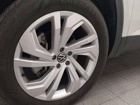 Used 2023 Volkswagen Atlas SE FWD image 31