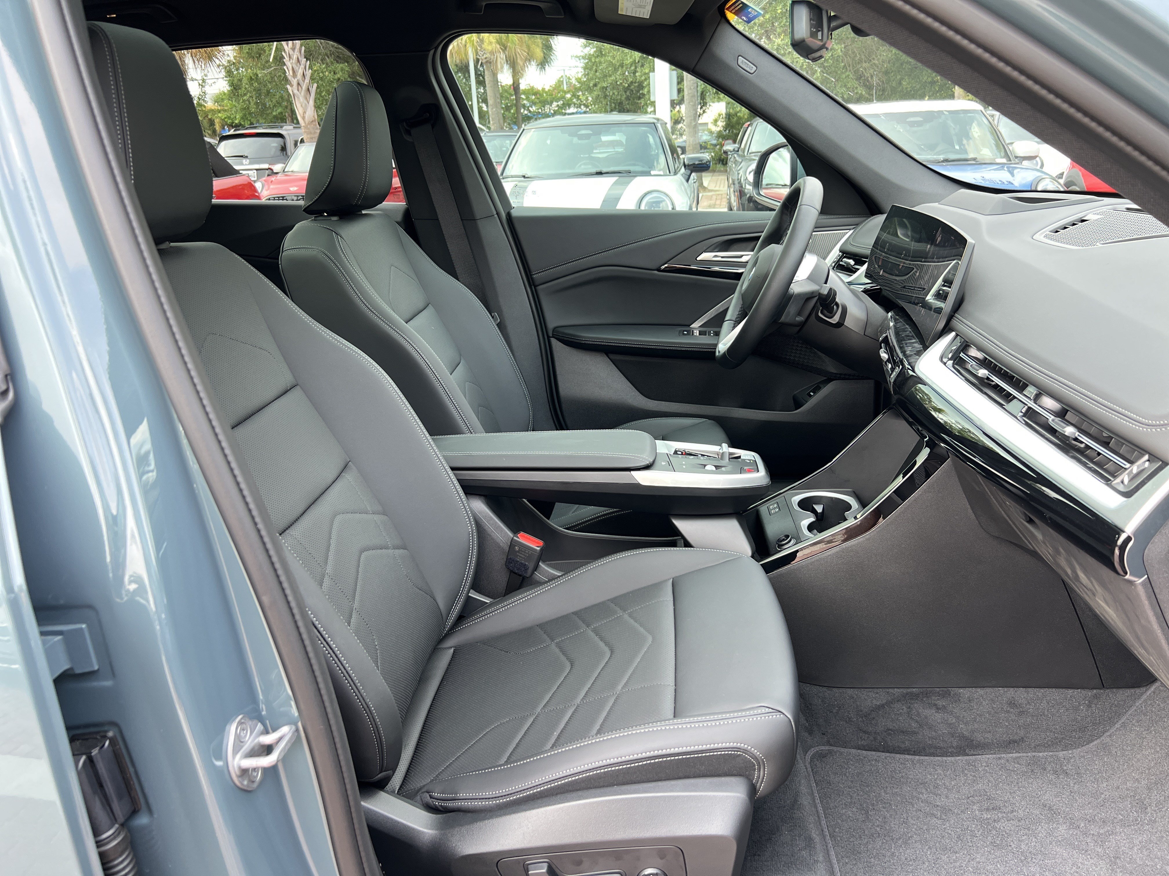 Used 2026 BMW X1 xDrive28i w/ Technology Package AWD/4WD image 32