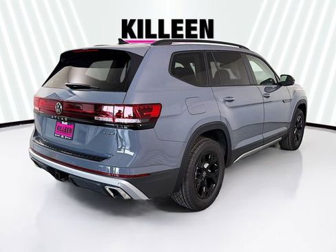 New 2026 Volkswagen Atlas Peak Edition AWD/4WD image 7