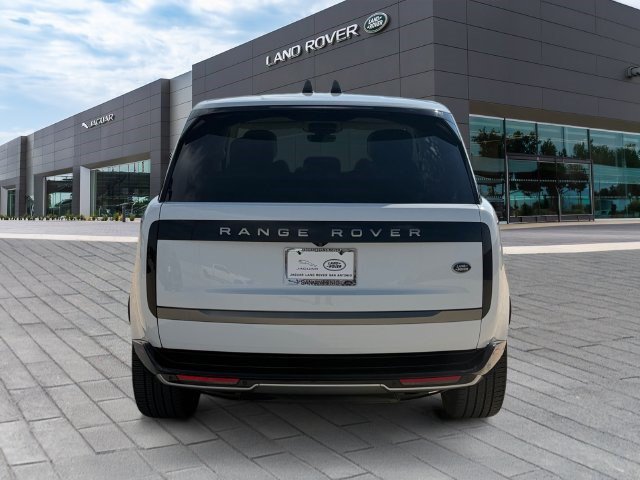 Used 2023 Land Rover Range Rover SE AWD/4WD image 4