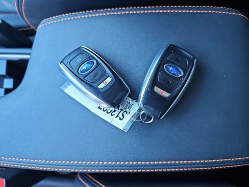 Used 2020 Subaru Crosstrek 2.0i Limited w/ Moonroof Package w/Navigation image 17