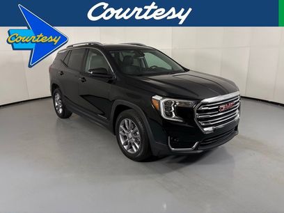 Used 2024 GMC Terrain SLT