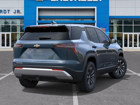 New 2026 Chevrolet Equinox LT image 6