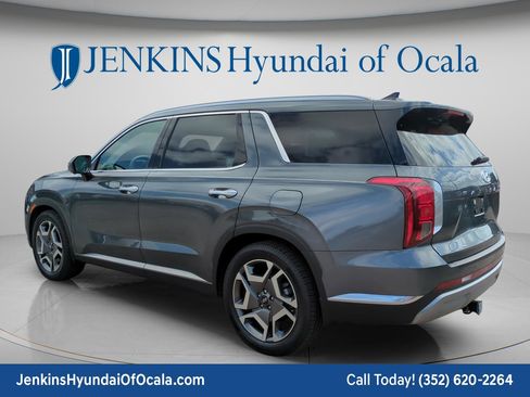 Used 2023 Hyundai Palisade Limited AWD/4WD image 5