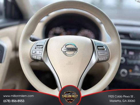 Used 2015 Nissan Altima 2.5 S w/ Power Driver Seat Package FWD image 24