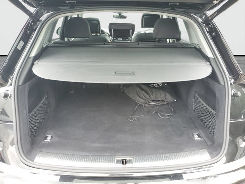 Used 2023 Audi Q5 e Prestige w/ Prestige Package AWD/4WD image 8