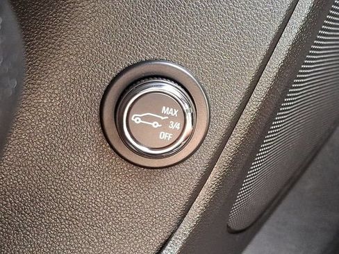 Used 2023 Chevrolet Blazer LT AWD/4WD image 20