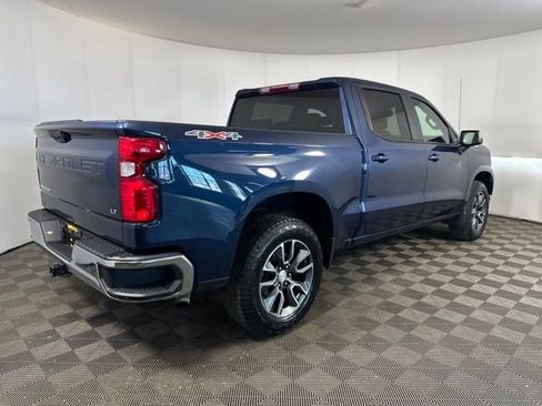 Used 2023 Chevrolet Silverado 1500 LT image 3