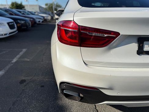 Used 2017 BMW X6 xDrive35i AWD/4WD image 22