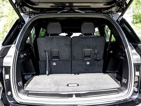 New 2025 Jeep Grand Cherokee L Laredo w/ Luxury Tech Group I image 21