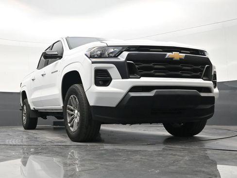 Used 2023 Chevrolet Colorado LT w/ LT Convenience Package RWD image 26