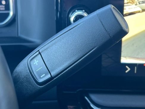 Certified 2025 GMC Sierra 2500 AT4 w/ AT4 Premium Plus Package image 18