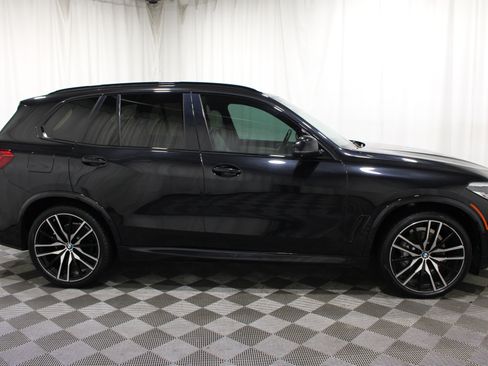 Used 2019 BMW X5 xDrive40i w/ M Sport Package AWD/4WD image 32