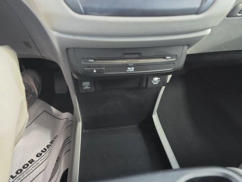 Used 2019 Honda Odyssey EX-L image 22