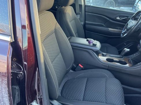 Used 2018 GMC Acadia SLE w/ Driver Alert Package I image 6