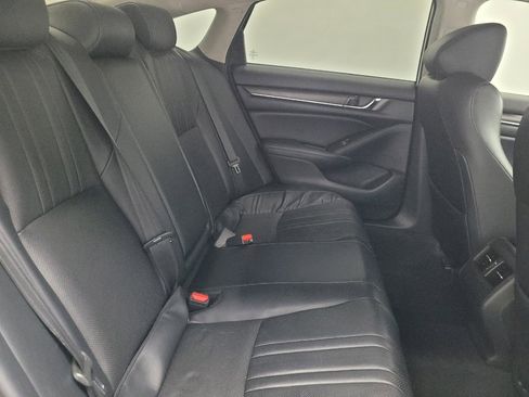 Used 2018 Honda Accord EX-L image 19