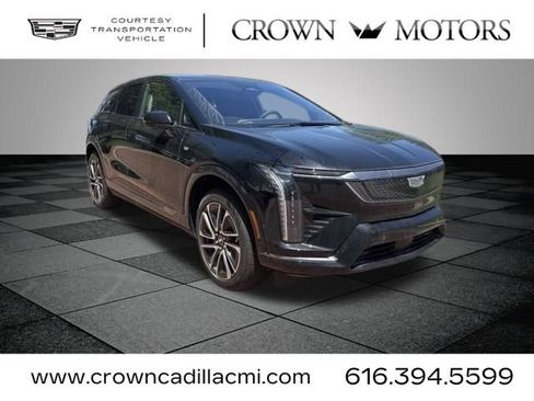 Used 2026 Cadillac Optiq Sport 1 w/ LPO, Floor Liner Package AWD/4WD image 1