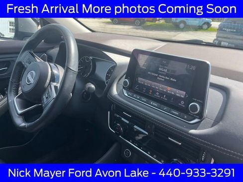 Used 2023 Nissan Rogue SL AWD/4WD image 11