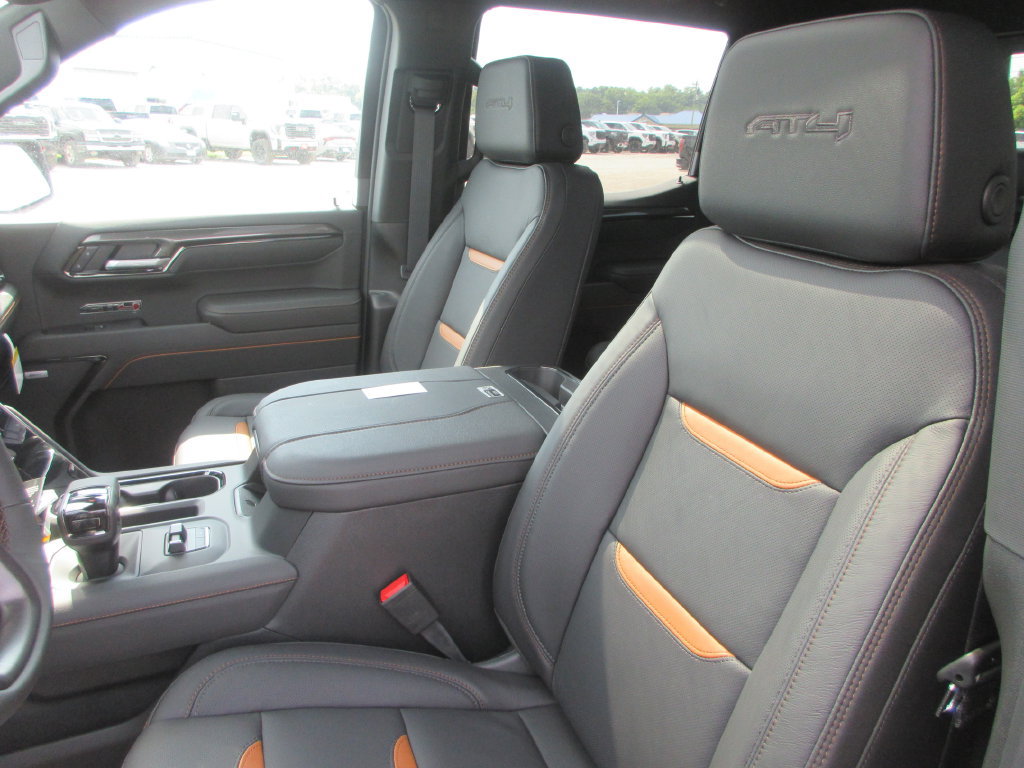 New 2026 GMC Sierra 1500 AT4 w/ AT4 Premium Package AWD/4WD image 12