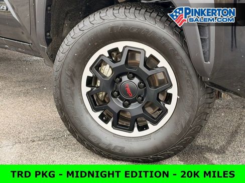Used 2024 Toyota Tacoma TRD Off-Road image 39