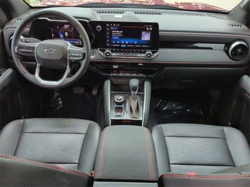 Used 2023 Chevrolet Colorado Z71 w/ Z71 Convenience Package 2 image 15