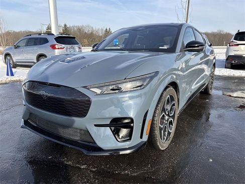 Used 2023 Ford Mustang Mach-E GT image 5