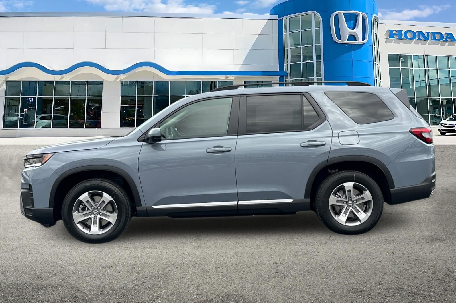 New 2026 Honda Pilot EX-L image 2