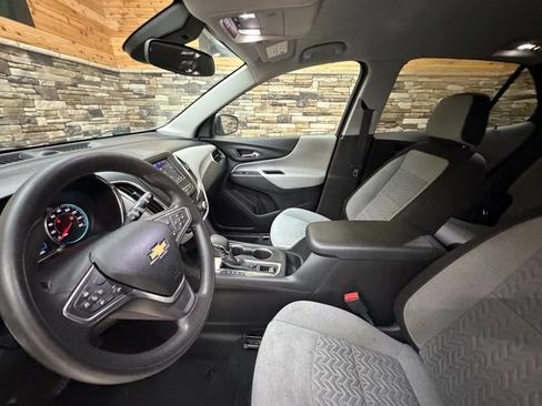 Used 2022 Chevrolet Equinox LT AWD/4WD image 13