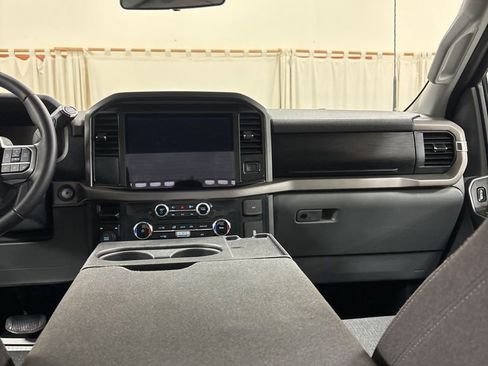 Used 2025 Ford F150 XLT w/ Equipment Group 301A Standard image 18