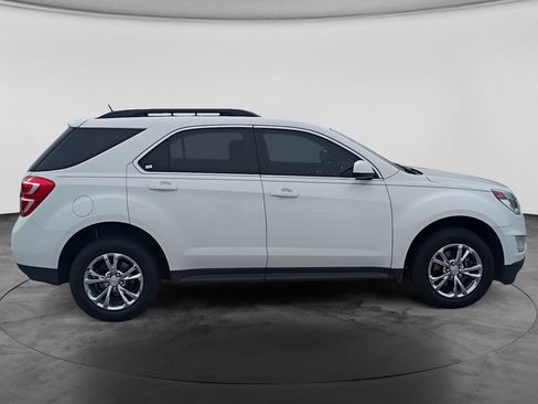 Used 2017 Chevrolet Equinox LT w/ Convenience Package FWD image 10