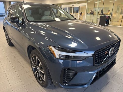 New 2025 Volvo XC60 B5 Plus w/ Protection Package Premier image 7