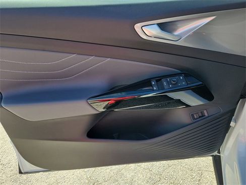 New 2025 Volkswagen ID.4 Pro S Plus image 22