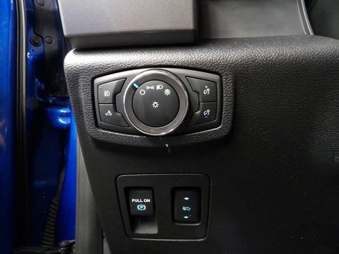 Used 2018 Ford F150 XLT w/ Equipment Group 301A Mid AWD/4WD image 40