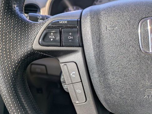 Used 2014 Honda Pilot LX image 23