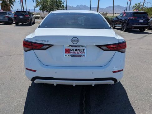 Certified 2025 Nissan Sentra S FWD image 8