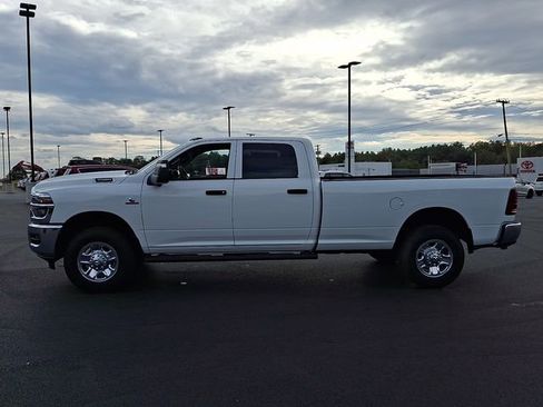New 2026 RAM 3500 Tradesman image 7
