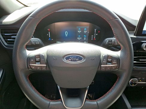 Used 2024 Ford Escape ST-Line FWD image 16