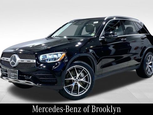 Certified 2022 Mercedes-Benz GLC 300 4MATIC image 3