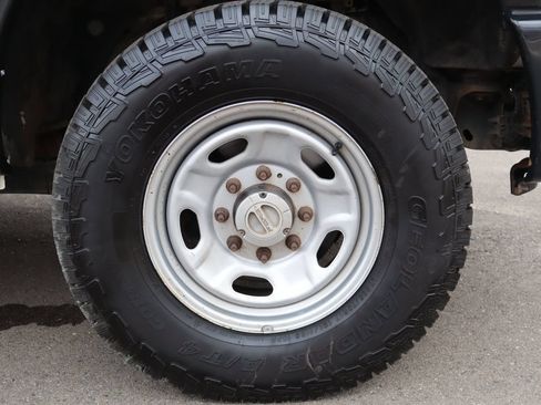 Used 2011 Ford F250 XL AWD/4WD image 35