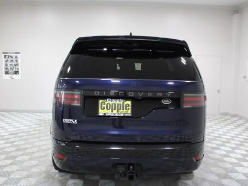 Used 2021 Land Rover Discovery S R-Dynamic AWD/4WD image 11