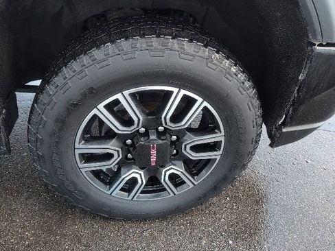 Used 2023 GMC Sierra 2500 AT4 w/ Gooseneck/5TH Wheel Package image 14